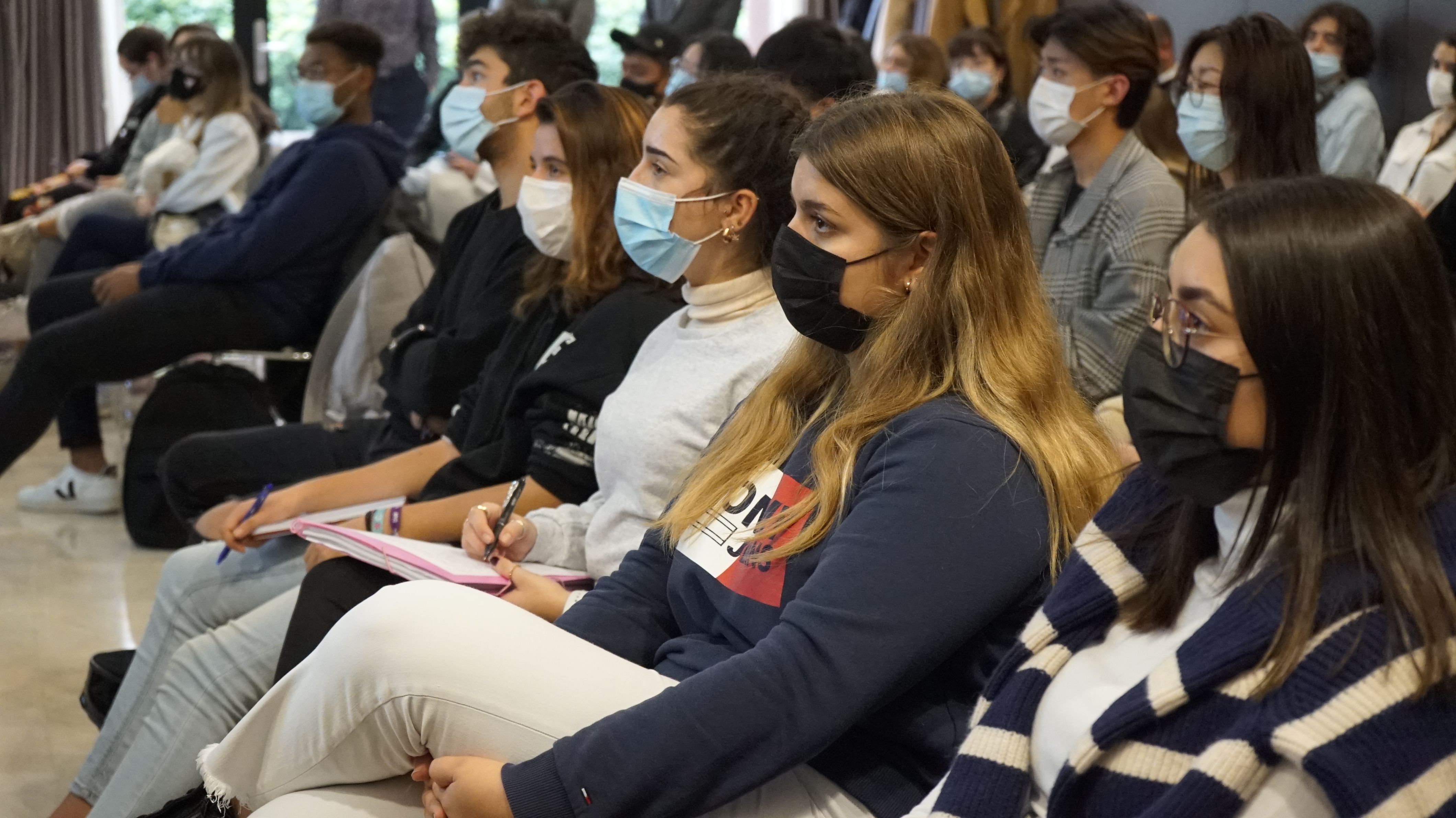 Photography from: El Terres CETT muestra campañas de turismo audiovisual de toda la península | CETT